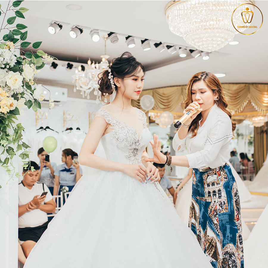 khach hang ty na vo chingo dental