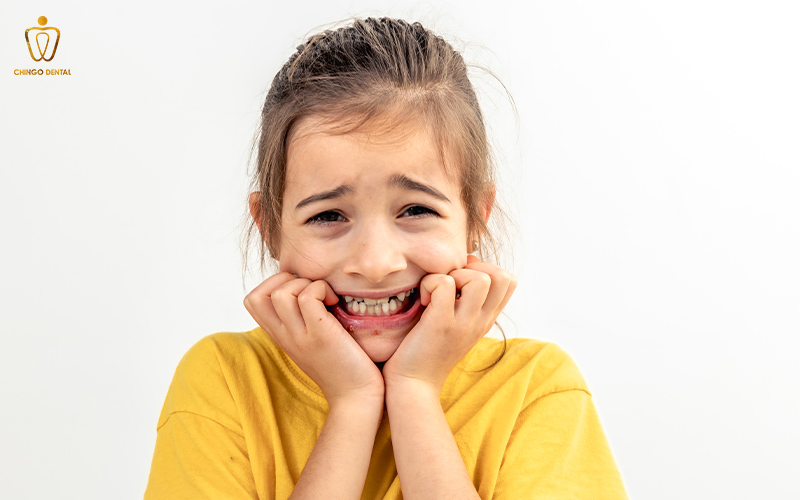 hình ảnh răng mọc lẫy